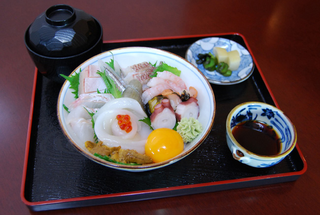 海鮮丼